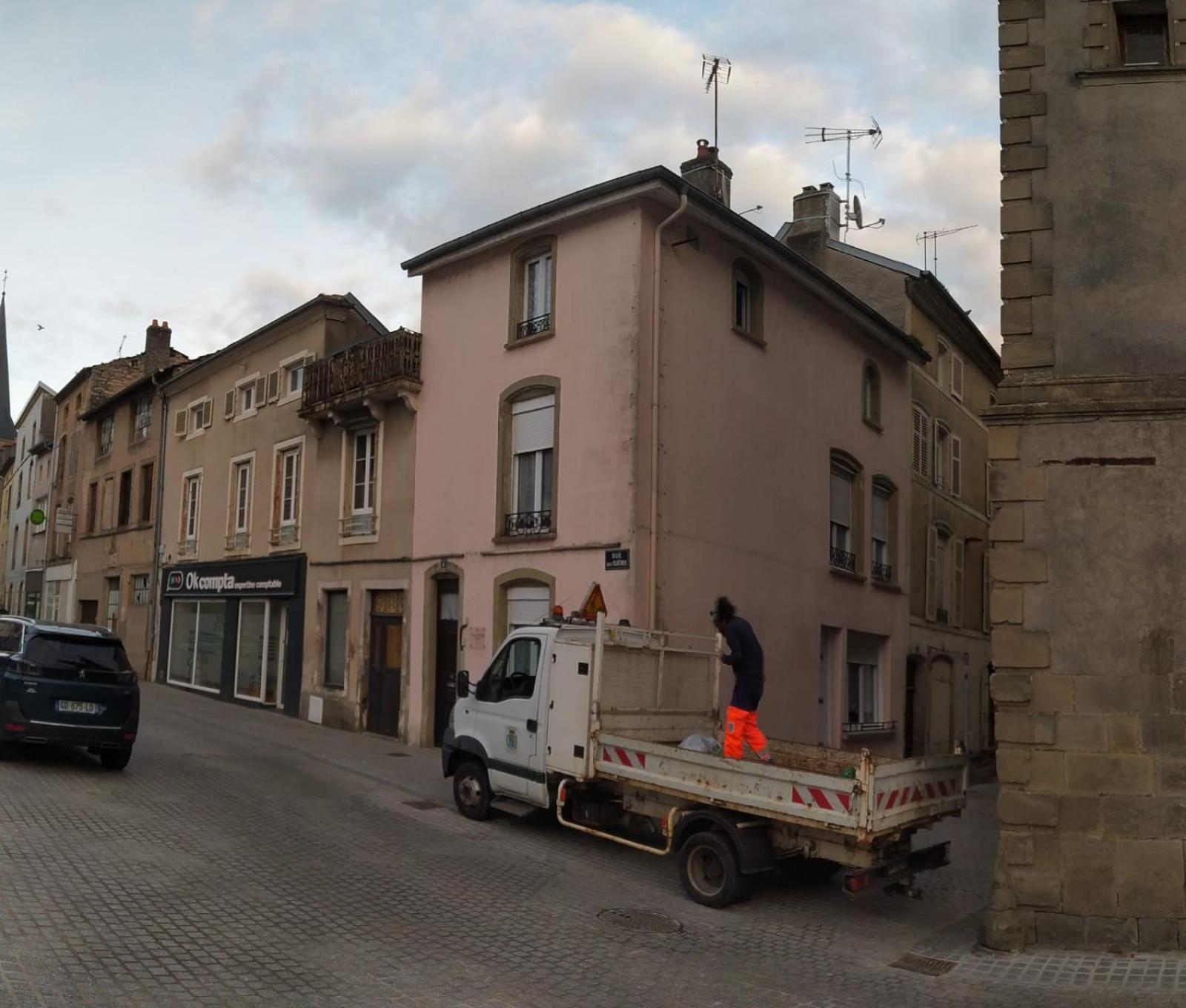 Studio Au Cloitres Mirecourt Exteriér fotografie