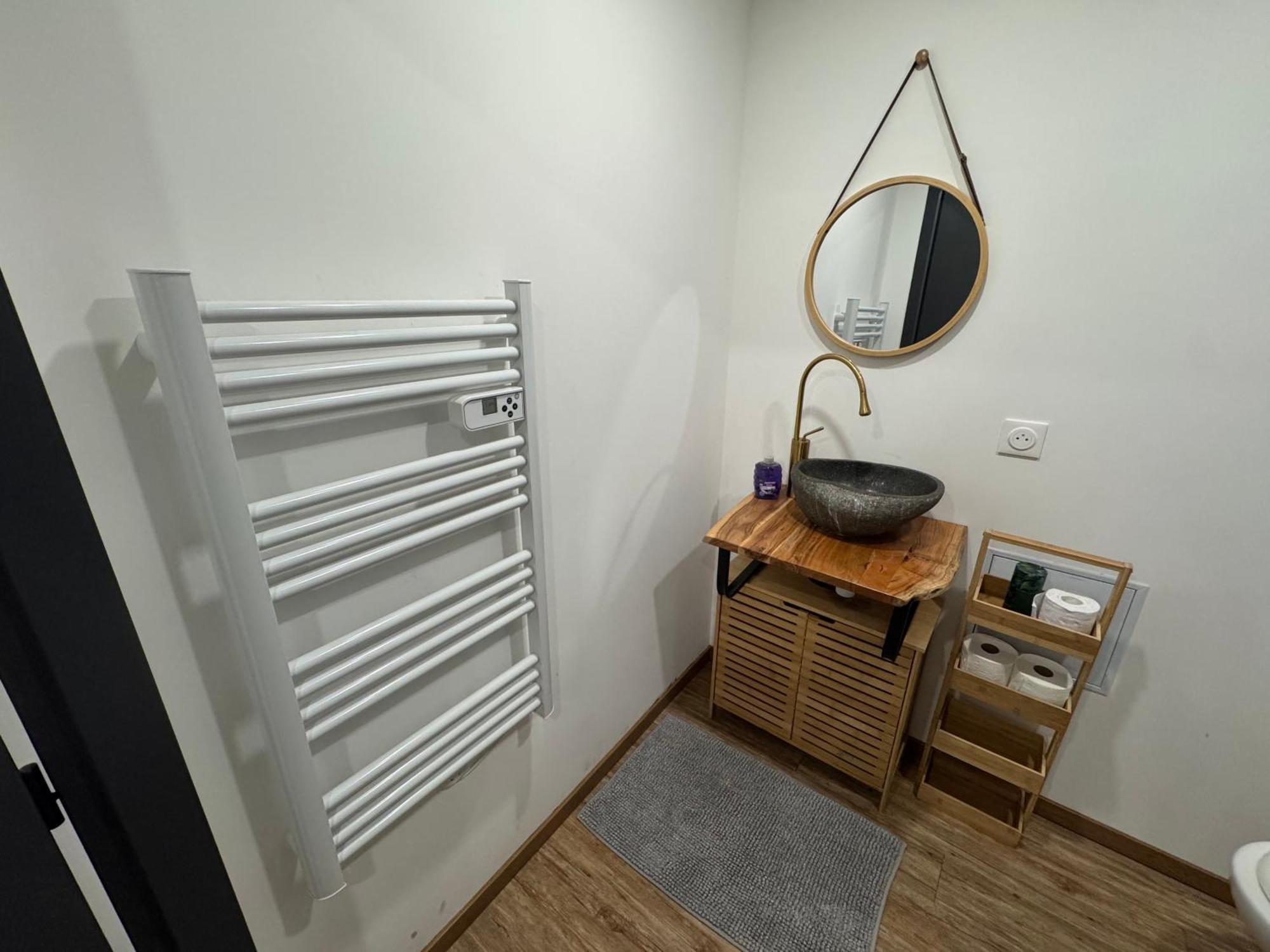 Studio Au Cloitres Mirecourt Exteriér fotografie